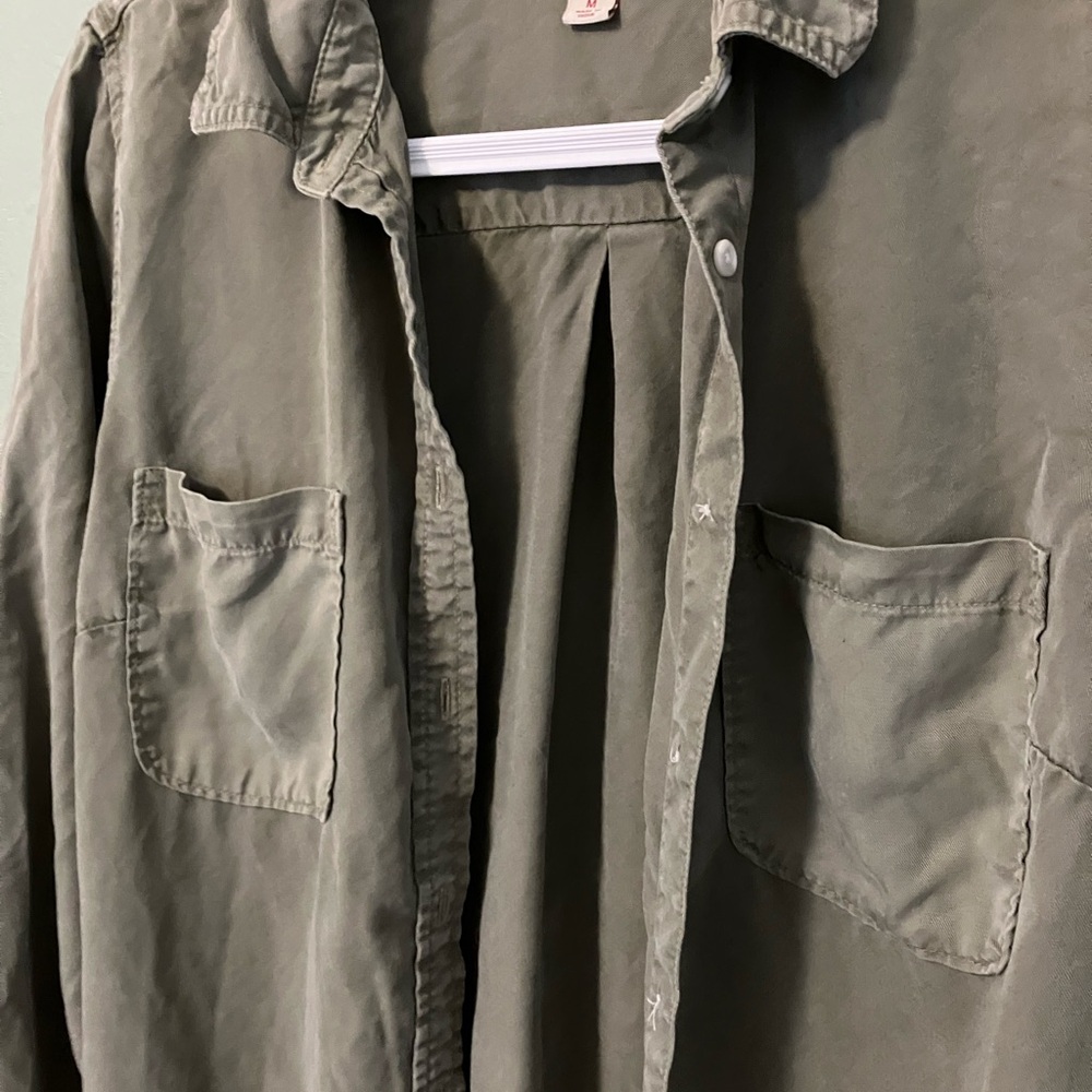 Army Green Button-Up - Picture 3 of 7